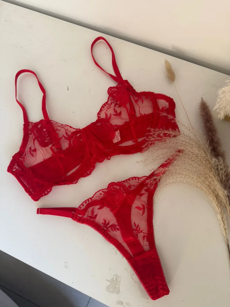Set Romance rojo
