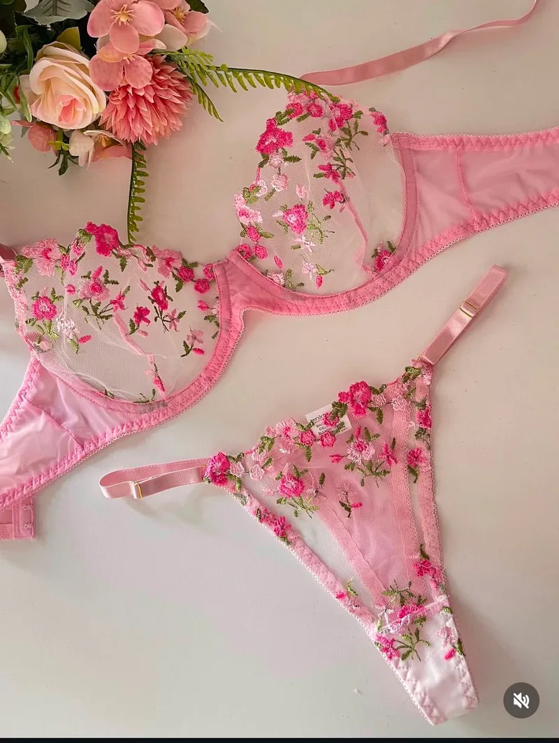 Set Amelia