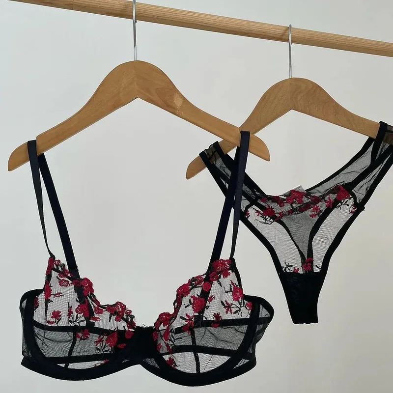 Set Devora