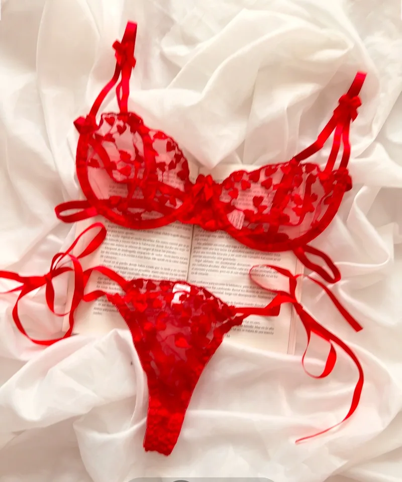 Set corazoncitos rojos