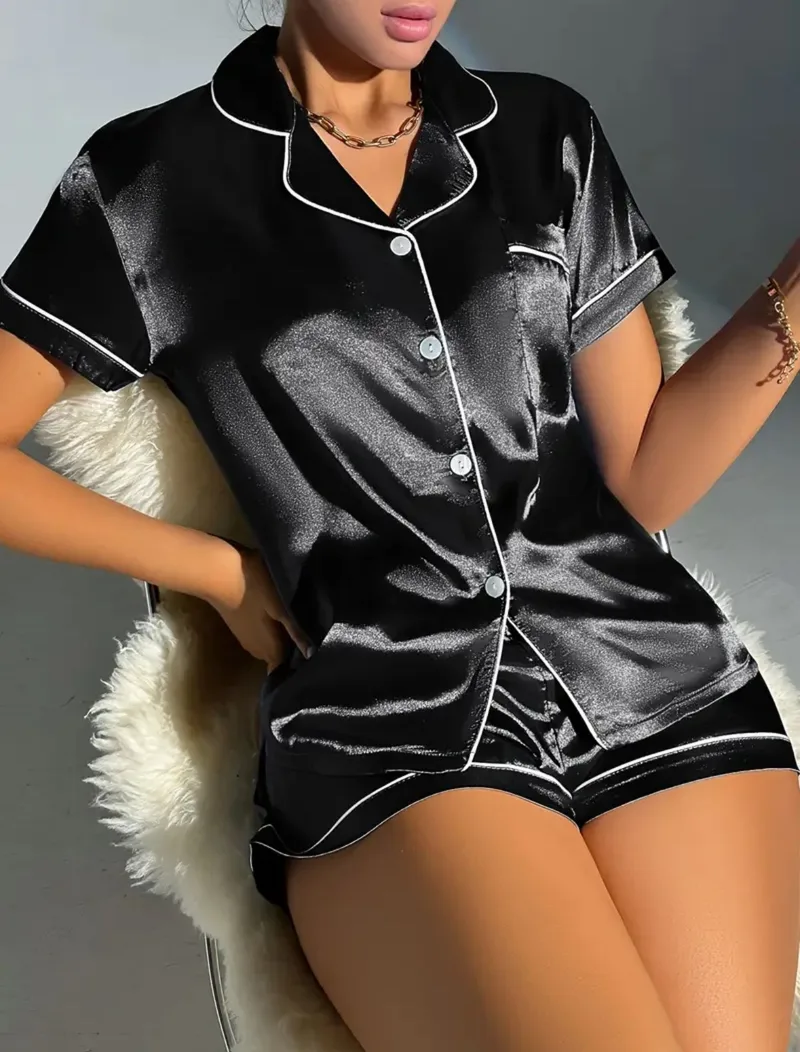 Pijama formal satinada negro short